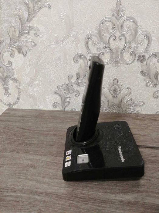 Радиотелефон Panasonic kx-tg8205