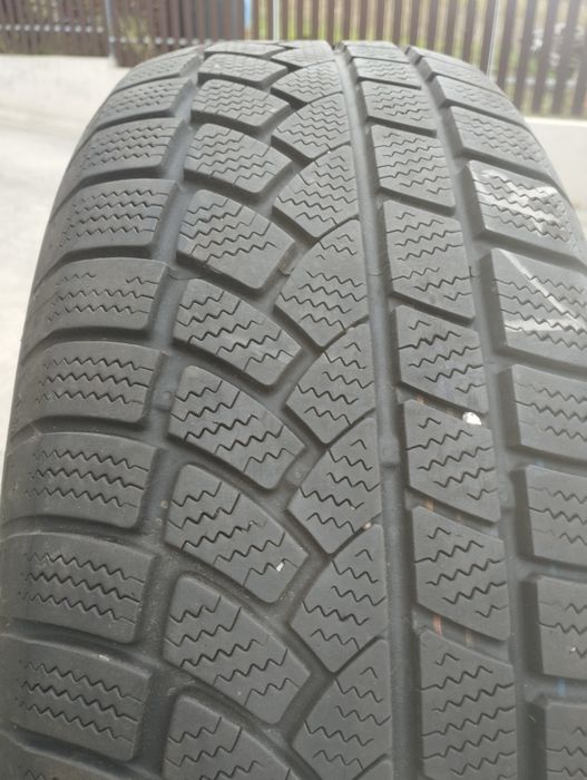 Anvelope iarna 235/60/18
