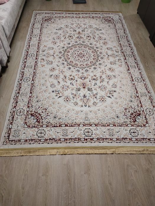 Ковер в отличном состоянии