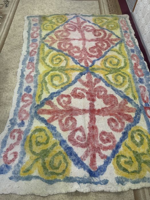 Коверы войлочный  Кигіздер