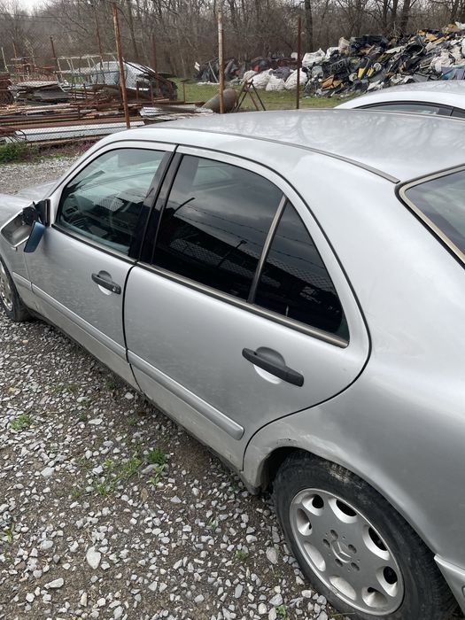 Мерцедес Е 200 цди / mercedes E 200 CDI  1999г НА ЧАСТИ