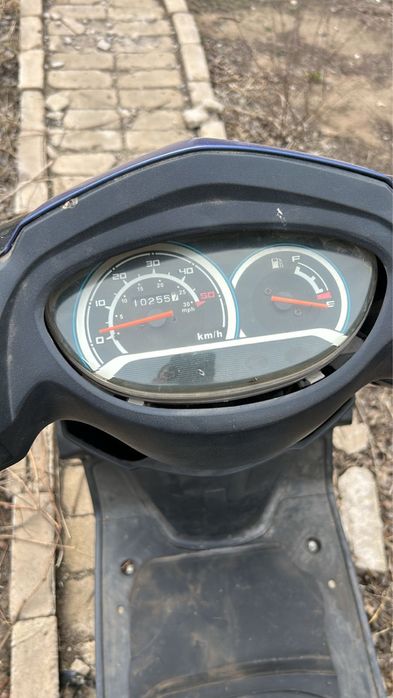 Продам скутер М8