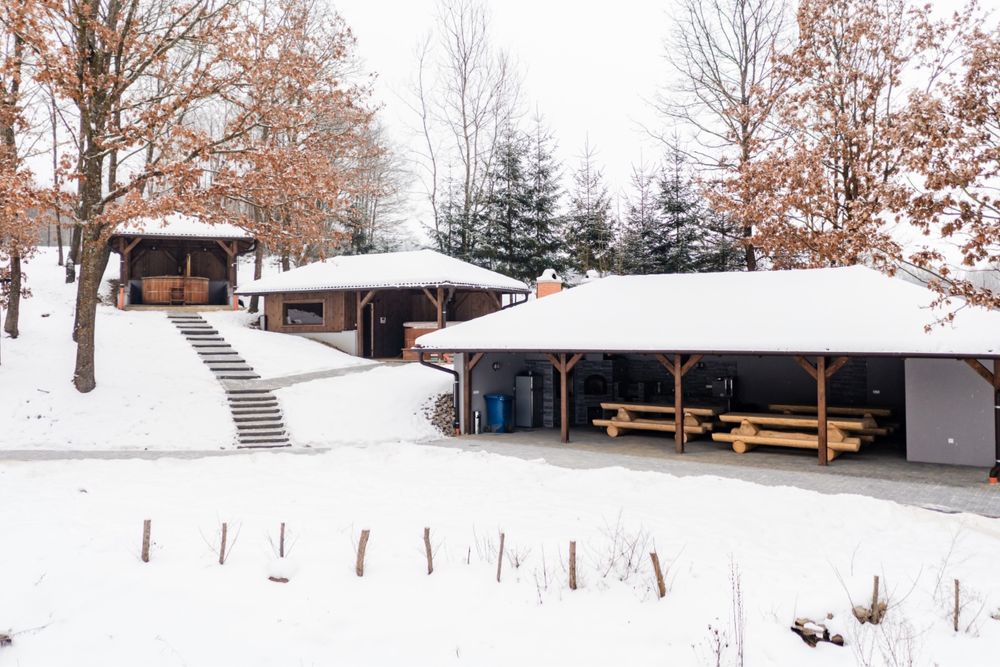 Inchiriez casa la cheie,