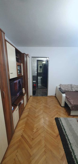 Vand Apartament