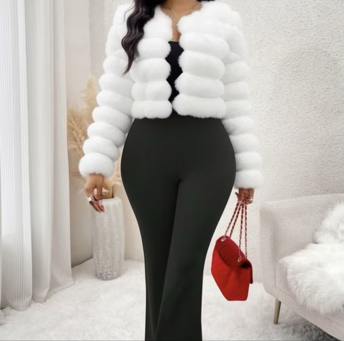 Чисто ново палтенце S