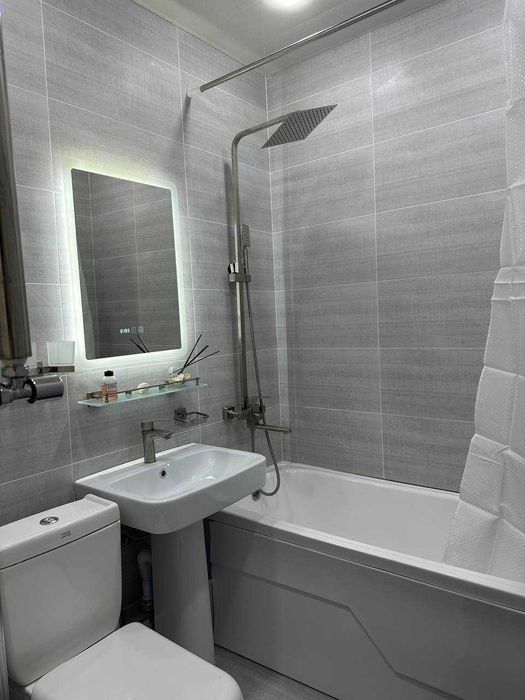 Продаю! Своя!Дархан, 4 комнатная квартира, центр.