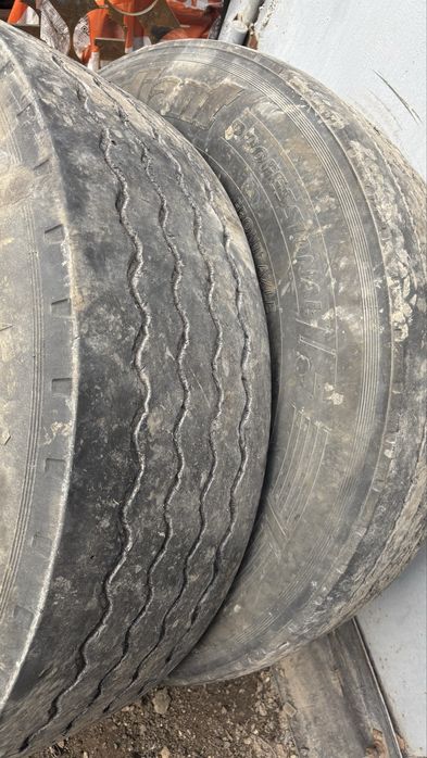 Балоны 385/ 65 R 22,5 б/у