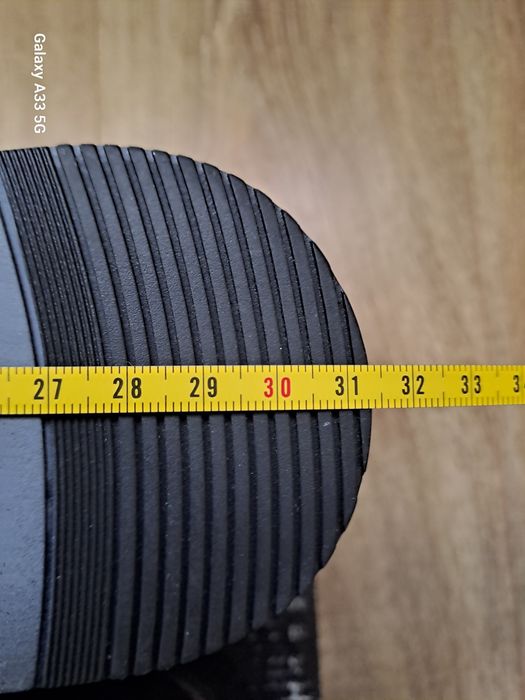 Vând pantofi noi din piele naturală pentru bărbați. 
Brand: Mario Lava