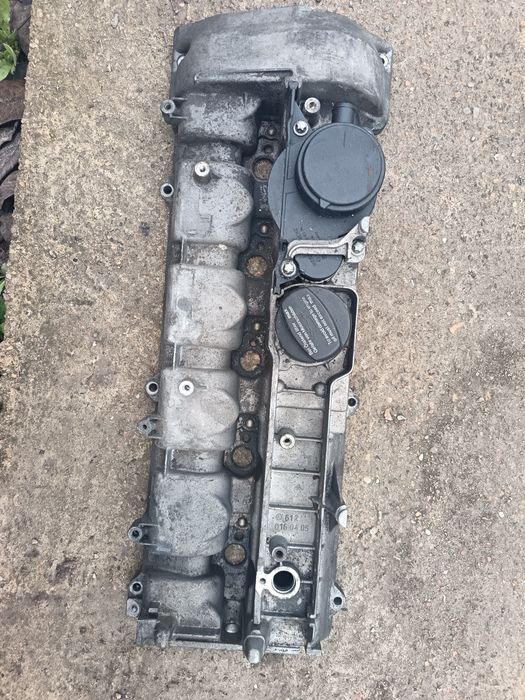 Капак цилиндрова глава Мерцедес 2 .7cdi