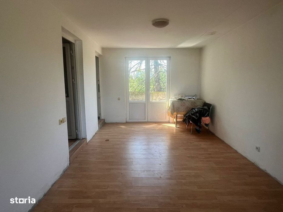 Casa cu teren langa Plaja Gostinu - Giurgiu la 60 de minunte de Bucure
