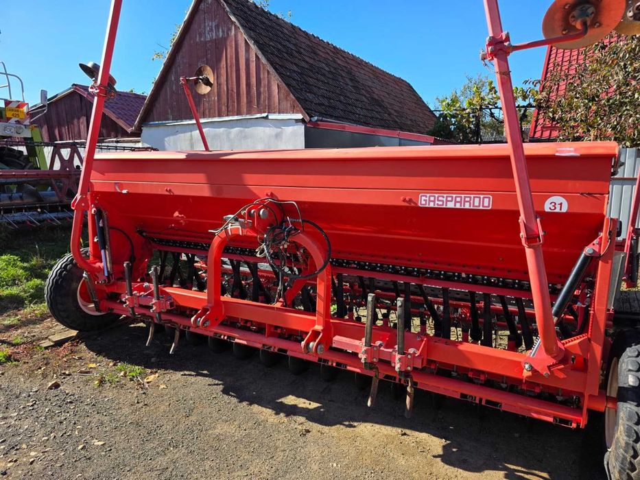 Vand Valtra t194 versu,Gaspardo Veloce 400, Gaspardo Nina 400, Knoche combinator 4m