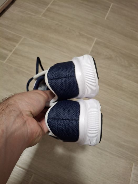 Дамски маратонки NIKE