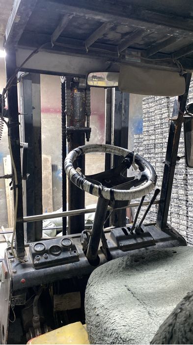 Кара 5тонна погрузчики