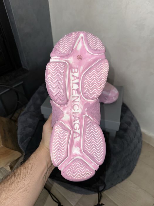 Balenciaga Triple S Faded Pink