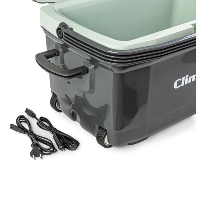 Продам дорожный холодильник