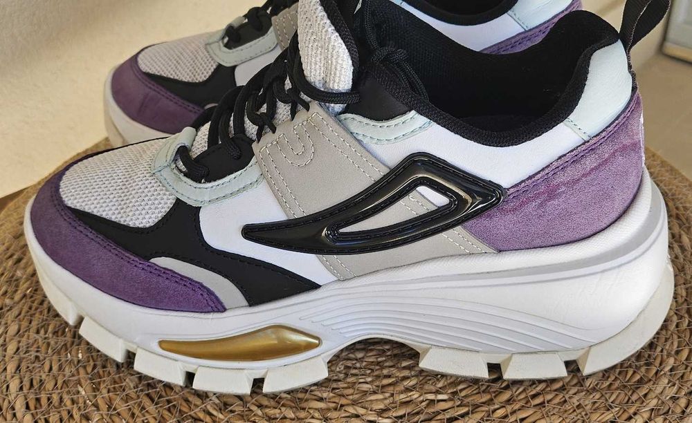 FILA Ray Tracer Sneakers