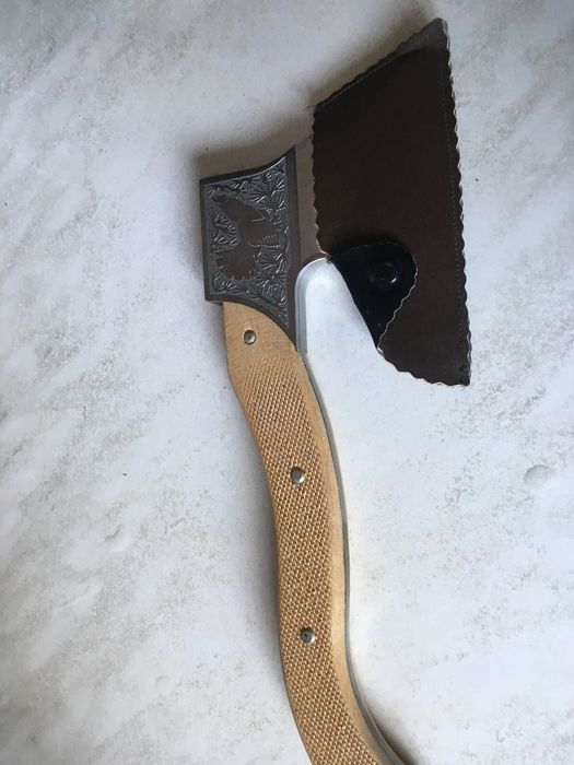 Топорик СССР вес  1кг 50 гр