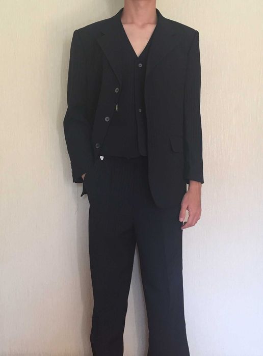 Костюм мужской (тройка)