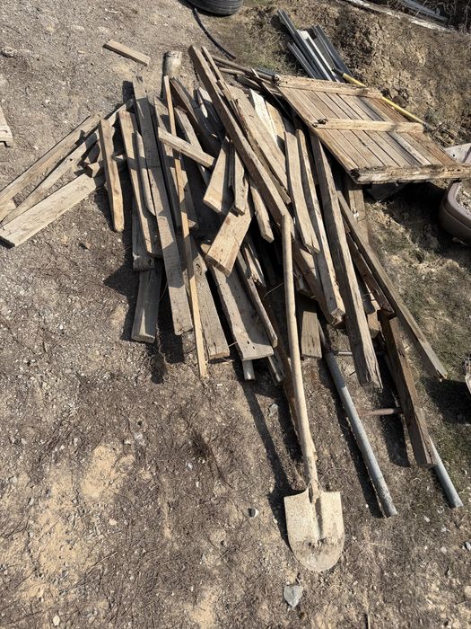 Отдам бесплатно дрова самовывоз