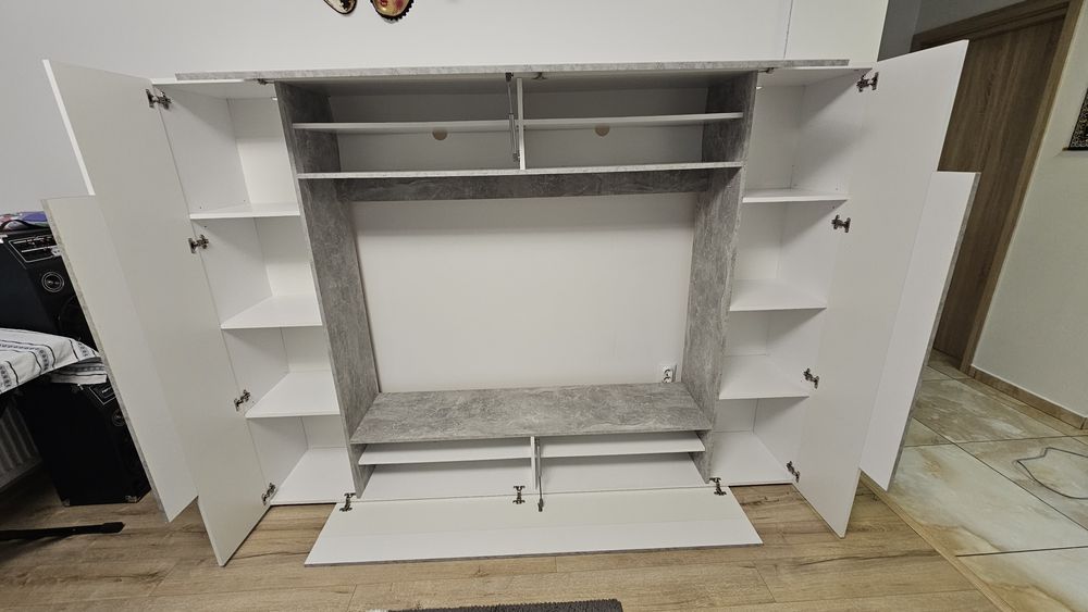 Bibliotecă living 2,25cmL x 1,63 cm Î X 40 cm  adancime