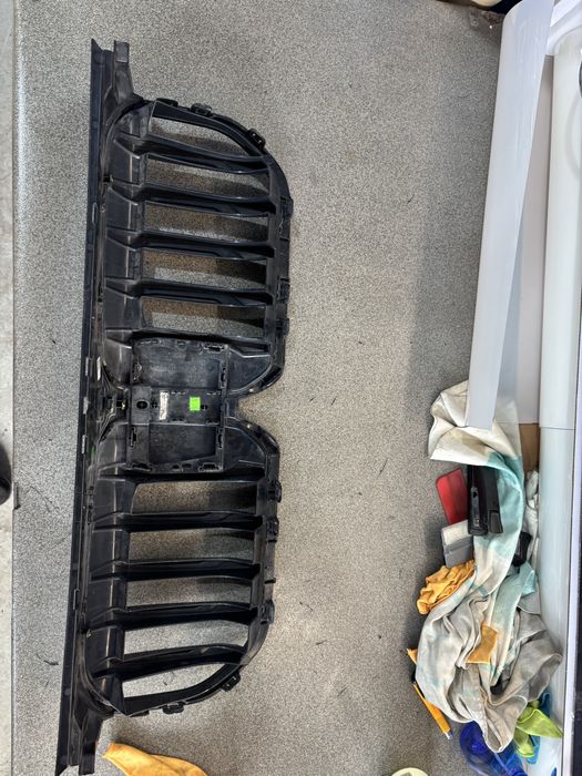 Решетка Маска за Бмв х1 у11 Bmw x1 u11 u12