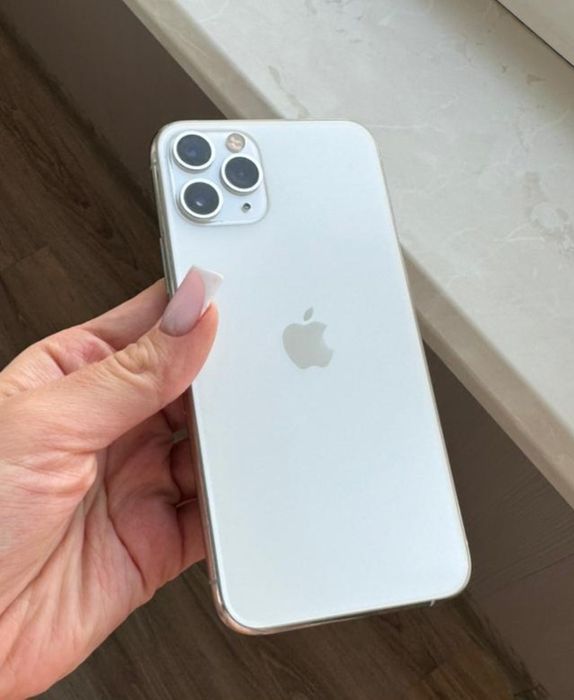 Продам iPhone 11 Pro 256GB