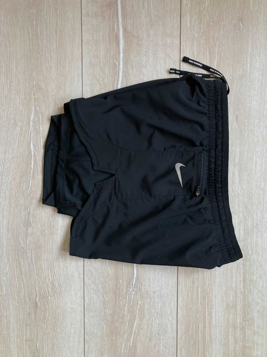 Найк Nike Running Tiempo Lux 2in1 Dri Fit  дамски къси панталони с клин къс панталон шорти S