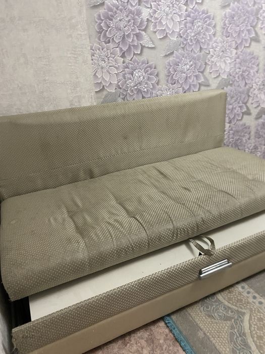 Диван двухярусный