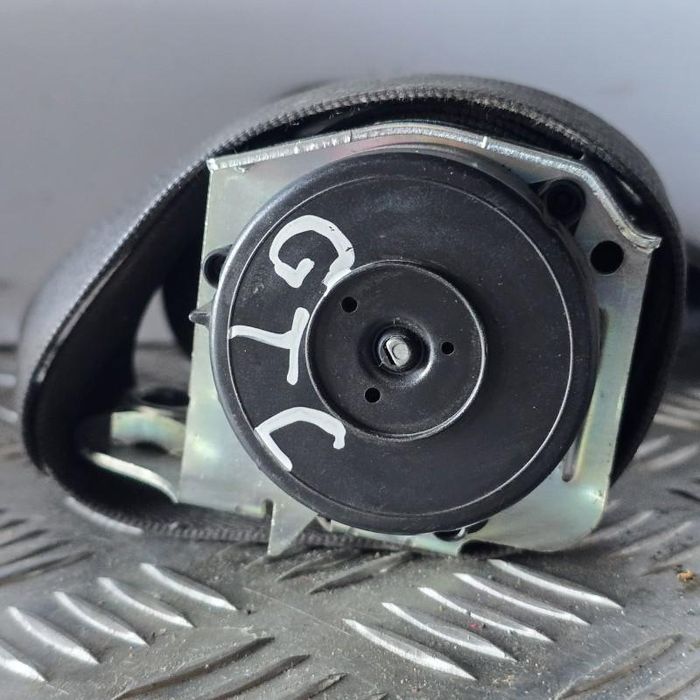 Centura de siguranta stanga spate Opel Astra H GTC