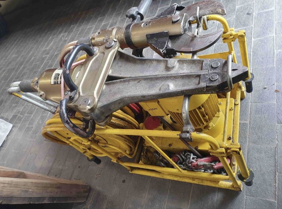 Aparat descarcerare Weber