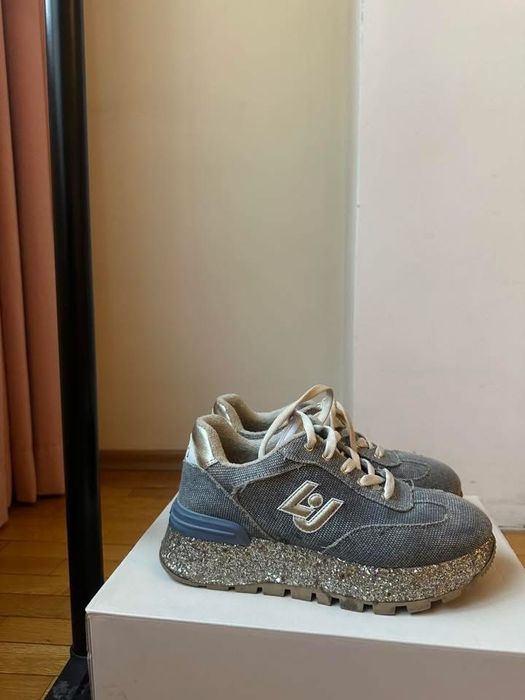 Дънкови сникърси liu jo 37 номер