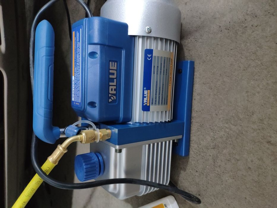 Заправка автокондиционеров.