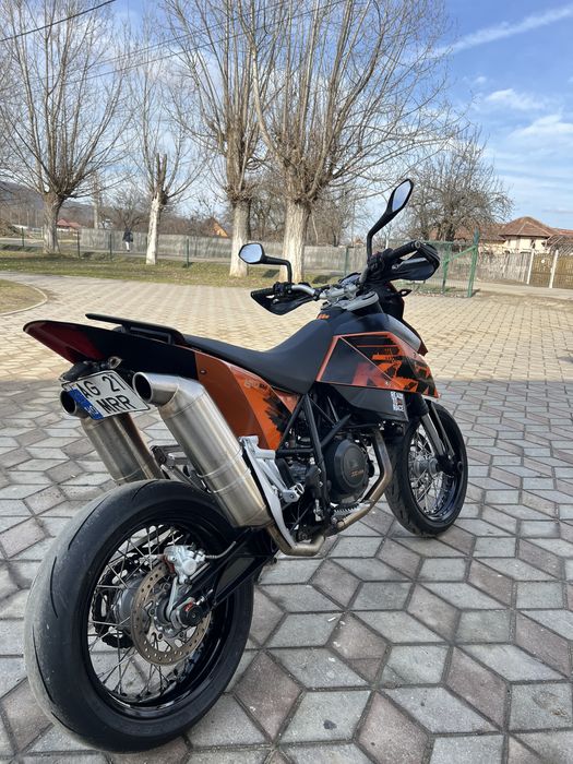Ktm 690 supermoto