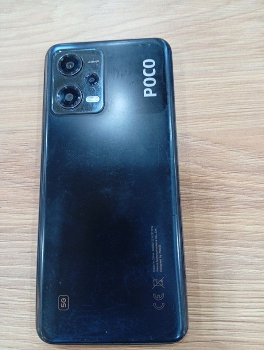 Продам телефон Poko X5  12/256 торг