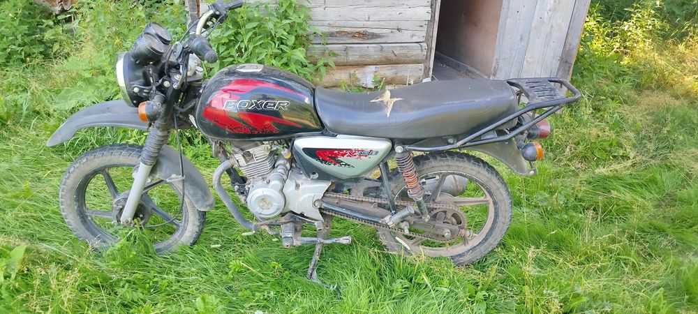 Продам матоцыкел бажадж боксер 150
