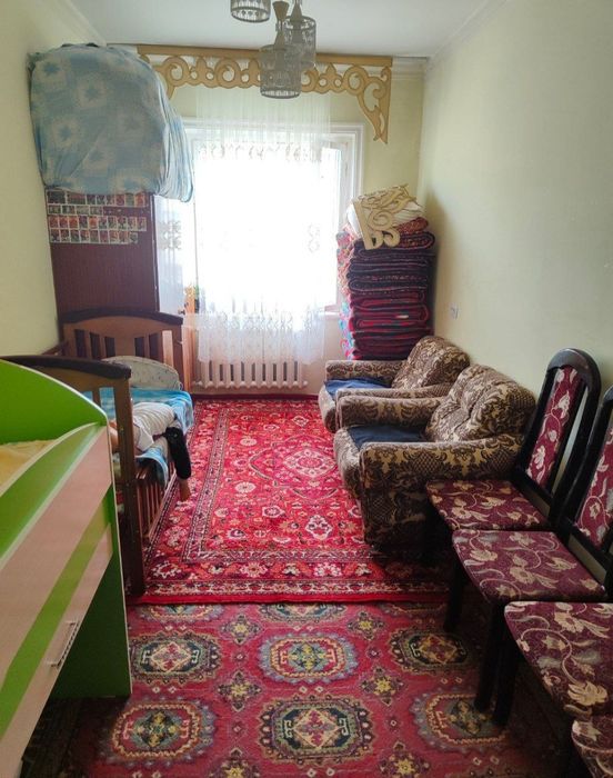 Продаётся квартира Юнусабад 15кв 4/4/5