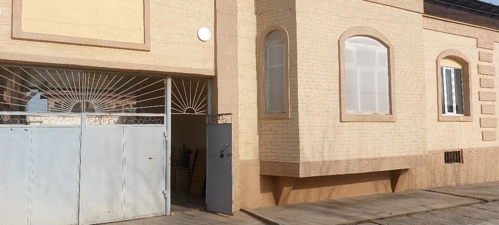 Срочна УЧАСТКА сотилади Келесда Гиёс Умаровда жойлашган 6 сотих