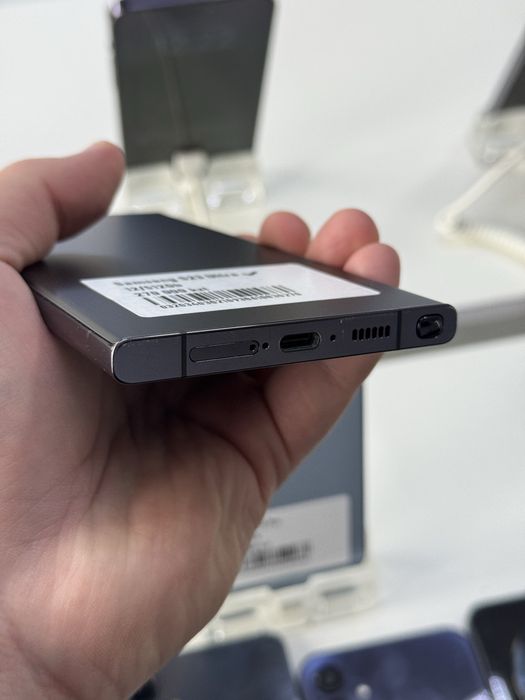 Samsung S23 Ultra 512gb ozu 12