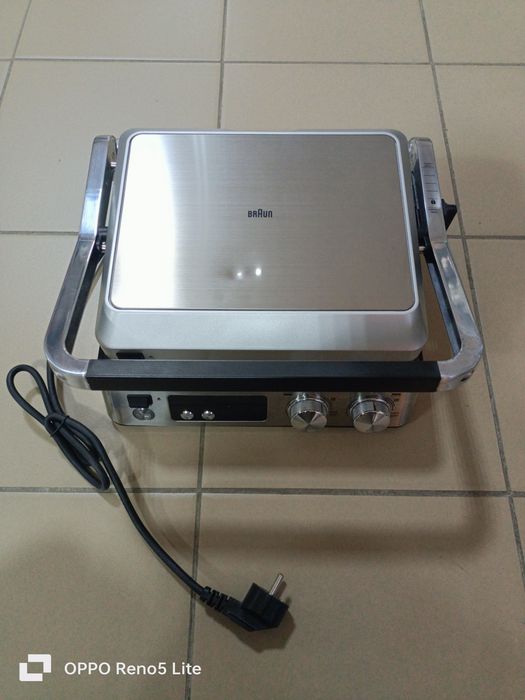Гриль BRAUN CG7044