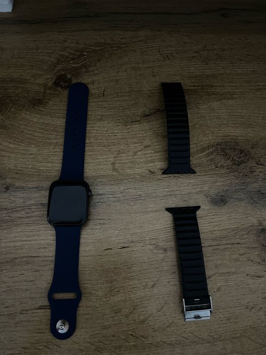 Продам Apple watch Se 44мм