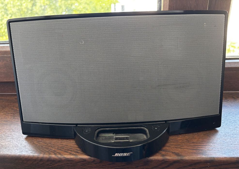 озвучителна система Bose SoundDock (С дистанционно и захранване)
