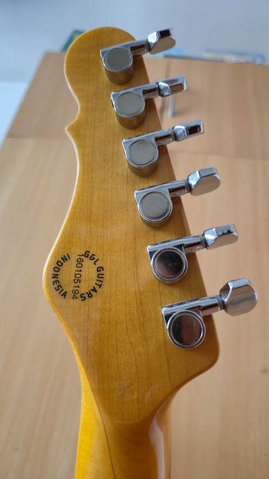 Chitara electrica G&L Fallout (Tribute)
