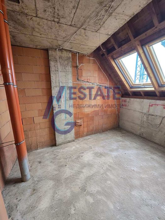 Двустаен апартамент пред акт 16 в жк. Братя Миладинови, гр. Бургас