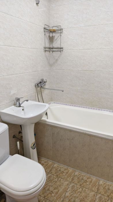 Продажа квартиры массив максим горький бий буз базар Салам чайхана