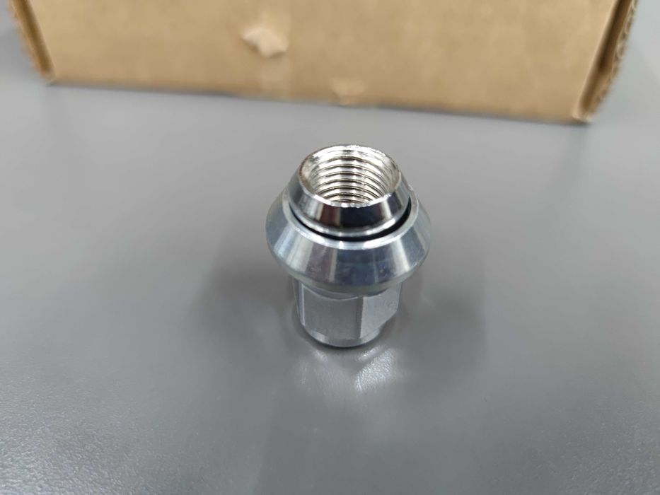 Нови гайки за джанти Ford S-Max