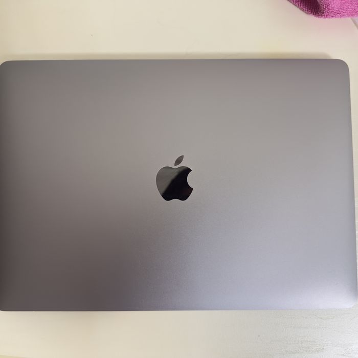 MacBook Air 2020 i5 / 8GB / 512GB SSD