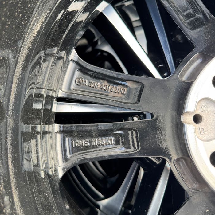 Комплект 4броя Pirelli Sottozero 3 225/45R18 95H DOT2820| Джанти 7,5Jx18H2-N ET40 A2064016200| Гуми и джанти