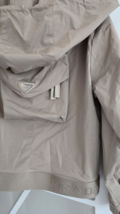 Дамско яке PRADA, ново, размер  S