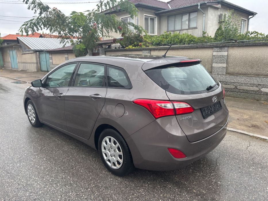 Hyundai i30 1.6 crdi 110 коня