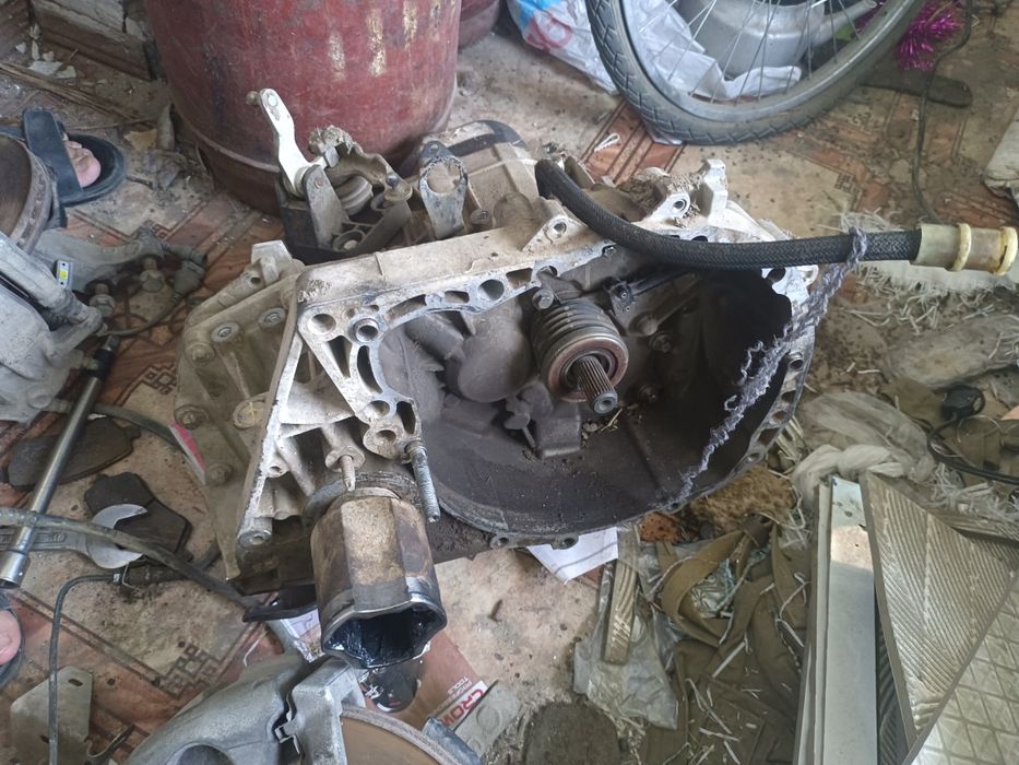 Лада Ларгус авторазбор есть все